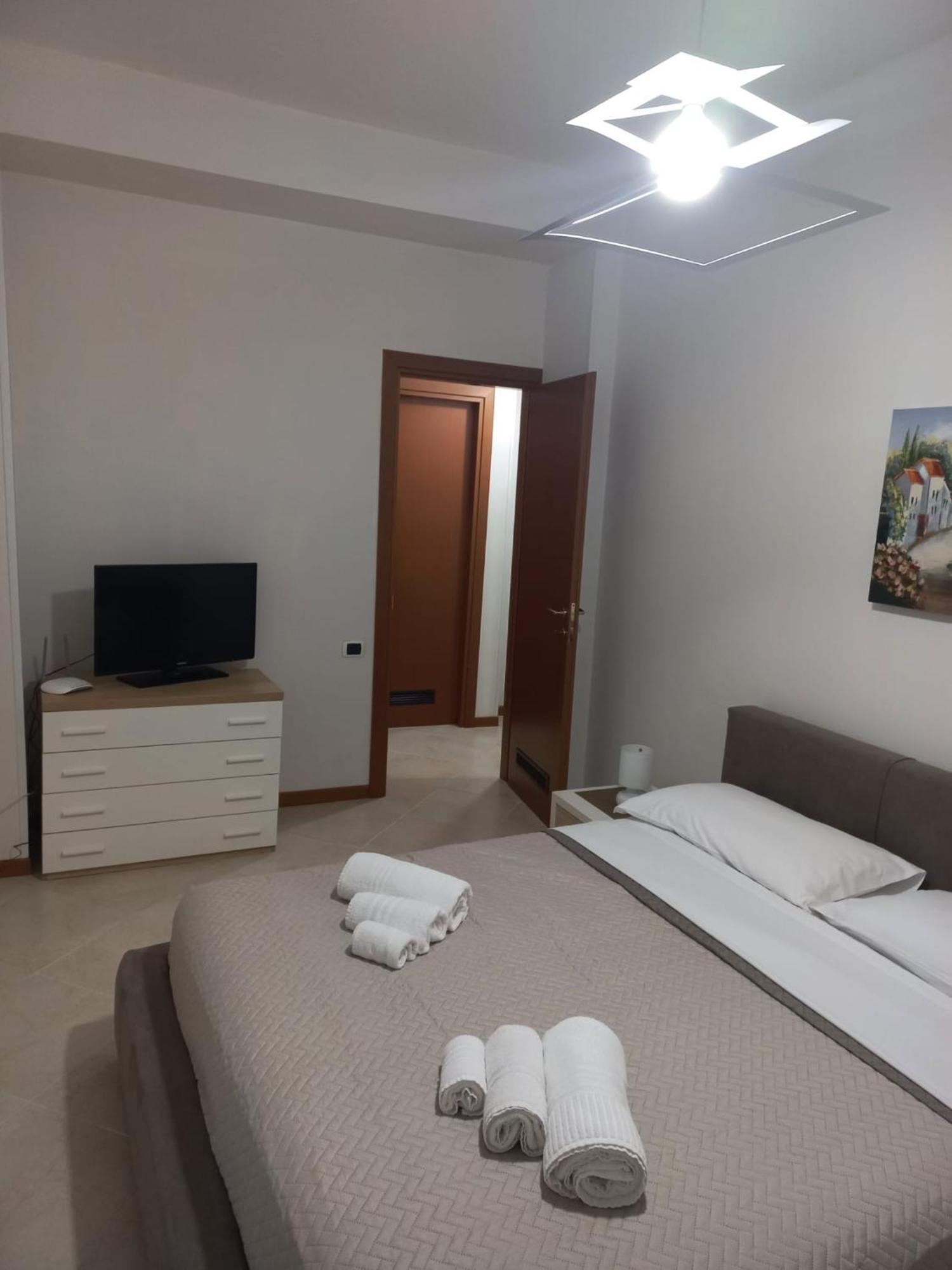 Appartamenti Le Gemme Nápoles Exterior foto